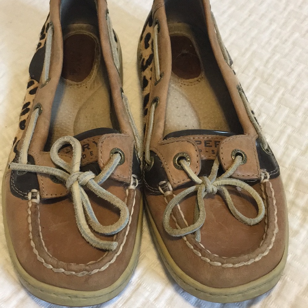 Angelfish Leopard Jacquard Slip On Boat shoe - Picture 4 of 9